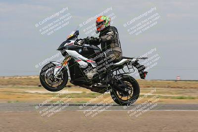 media/Sep-10-2023-Pacific Track Time (Sun) [[44210541ad]]/Group B/1220pm (Wheelie Bump)/